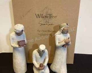 Willow Tree nativity figurines