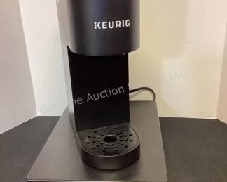 Keurig & pod storage tray