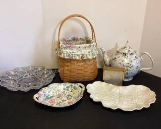 Home decor & collectibles; Spode cabbage plate