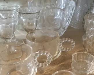 Glass Lillies, Beaded Handle Punch Cups Glass Decor Mystery Lot
