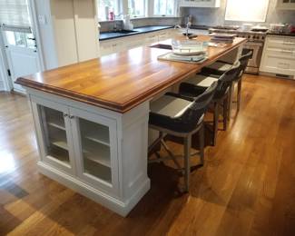 Island detail - glass front cabinet on one end