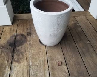 Large ceramic pot