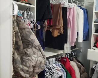 Closet system