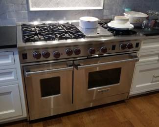 48" Wolf range with griddle