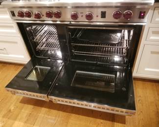 48" Wolf range with griddle