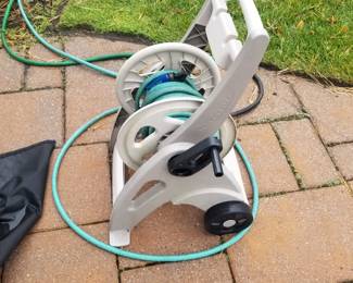 Hose reel