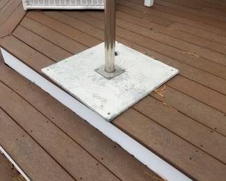 Serena & Lily umbrella stand