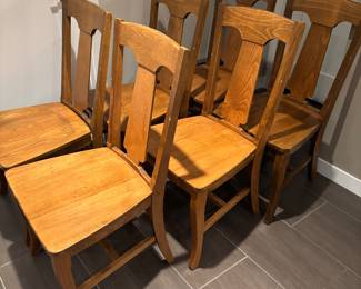 Set of 6 wood chairs