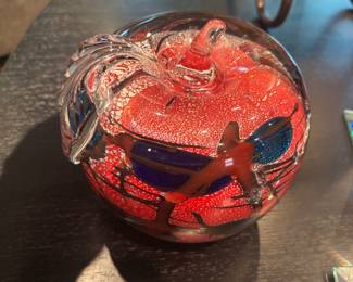 Murano art glass apple