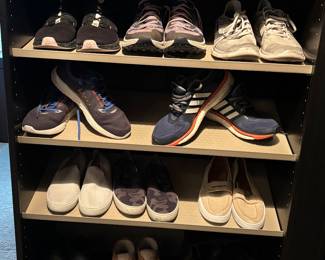 Women's shoe size 7 1/2  and   Men's size 9