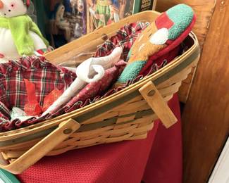 Longaberger 1991 Yuletide Traditions Basket!
