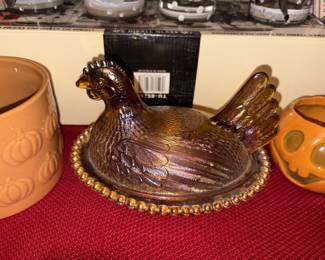 Vtg Carnival Indiana Glass Hen Covered Dish!
