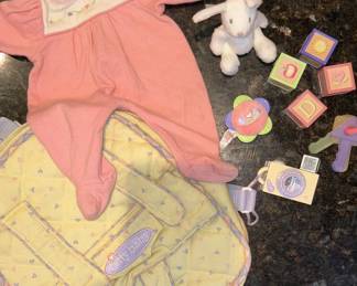 American Girl Itty Bitty Backpack w/Sleeper & Suitcase Starter Kit!
