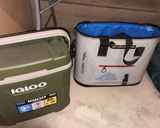 Ozark Trail Leak Resistant Cooler, Igloo Sportsman Cooler!
