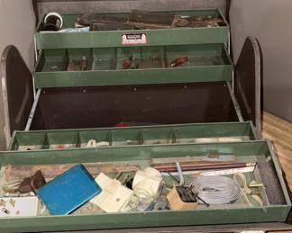 Vtg Kennedy Toolbox w/Tools!
