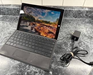 Microsoft Surface Pro 64GB w/Keyboard & Charger
