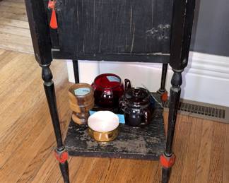 Vtg Blk Smoking Stand!

