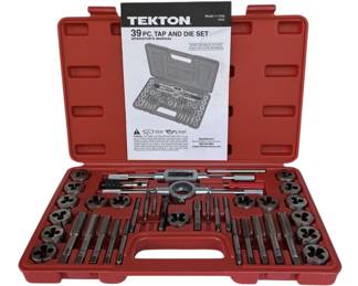 Like NEW Tekton 39 Piece Tap Die Set