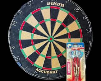 Saxon Accudart Dart Board Unicorn Darts