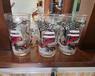 Vintage Libbey “Winter Village” Drinking Glasses set of 6 altogether.