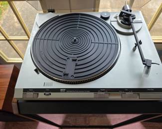 MCS 6205 turntable.