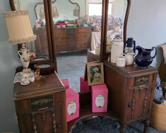 antique Beautiful vanity With Trifold Mirror.