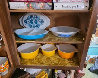 Pyrex Ovenware Blue Horizon 1.5 Qt Divided Dish