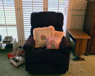 La-Z-Boy heated massage power reclining chair