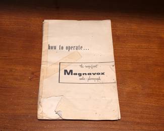 1940s Magnificent Magnavox turntable radio cabinet