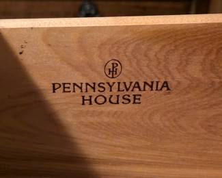 Vintage Louis XV chest of drawers by Pennsylvania House