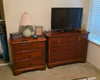 Thomasville bedroom furniture