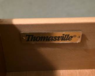 Thomasville bedroom furniture