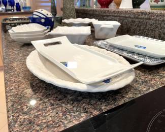 serving dishes