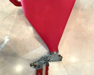 plaster spraying tool