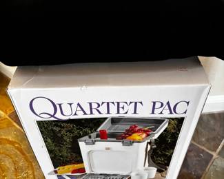 Quartet Picnic Pack With Throw NIB