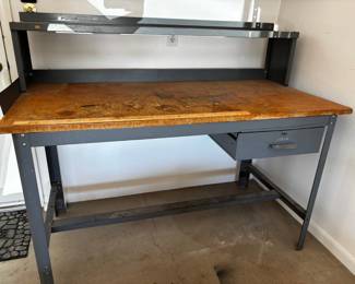 Vintage Metal Work Bench W Drawer