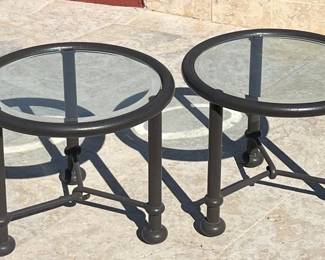 2 Side Tables