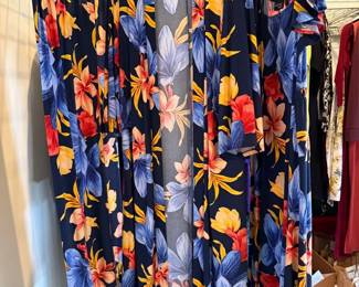 Three Piece Resortwear Size S