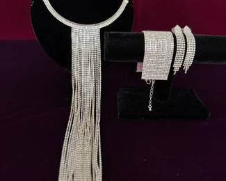 009 Sparkly Evening Jewelry Set