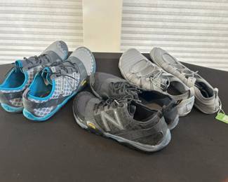 2 Pair New Balance Minimus 1 Pair Healthy Freedom Womens Shoes