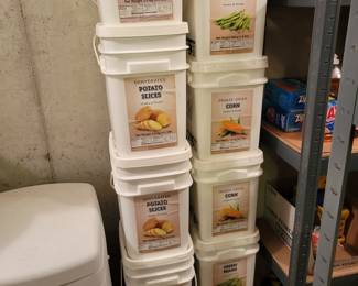 Lots of preppers food