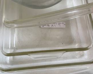 Pyrex glass pans 