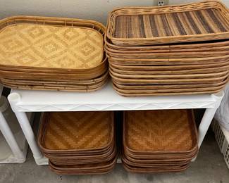 Wicker trays 