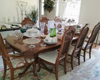 Dining room table seating for 8