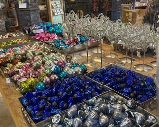 Wow! More glass ornaments and a lot of other cool stuff.