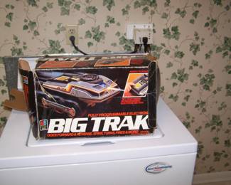 MORE TOYS--WASHER NOT FOR SALE