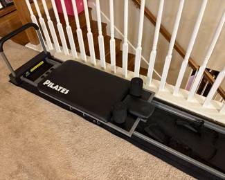 Pilates Machine 