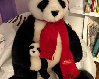 Did you hear about the party at the zoo?                                           It was PANDA-monium!!