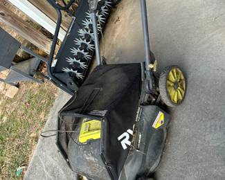 Ryobi 40V cordless brushless push mower