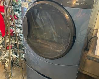 Kenmore elite dryer with base has not been used hardly at all